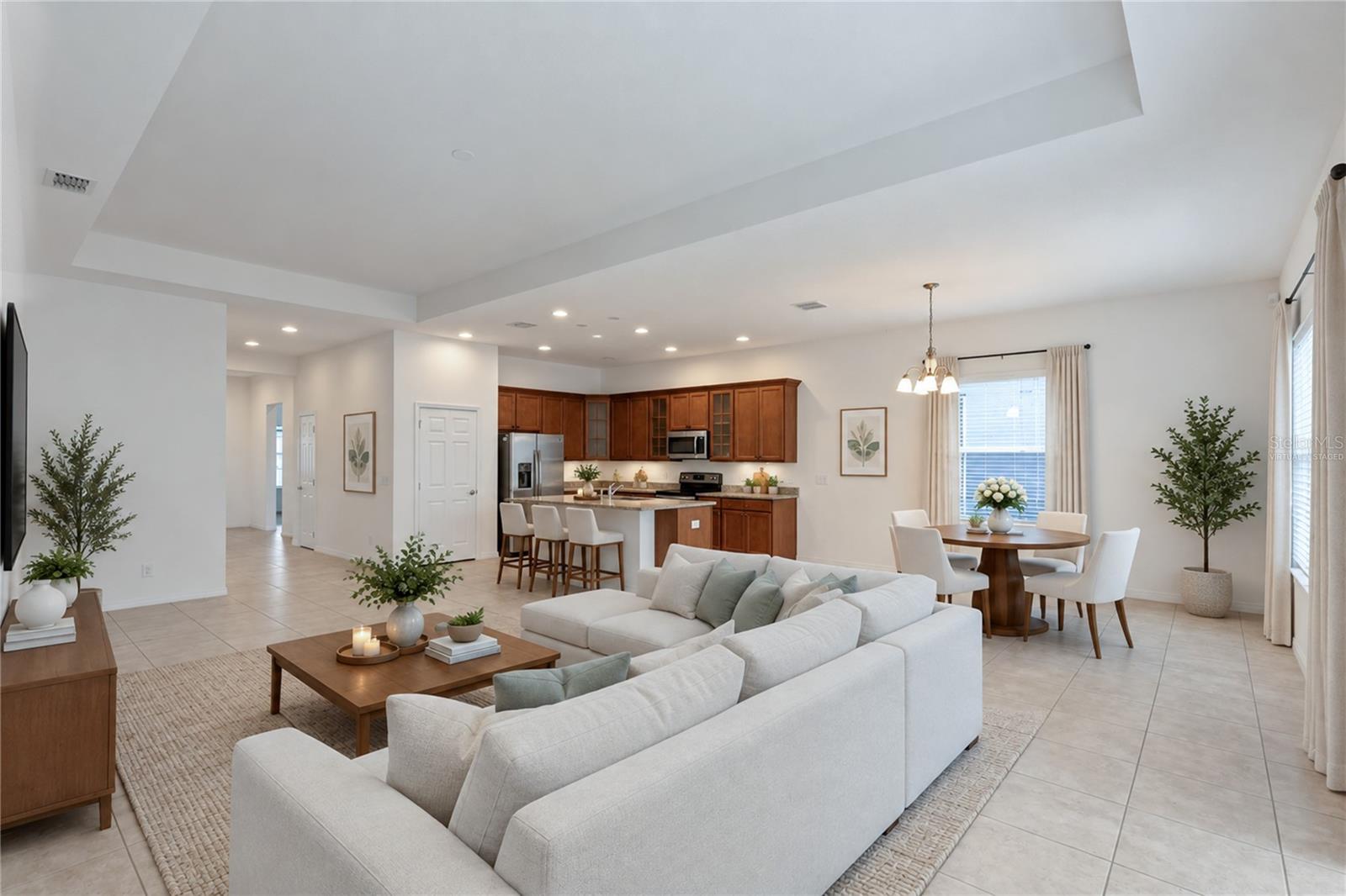 1835 HAWKSBILL LANE