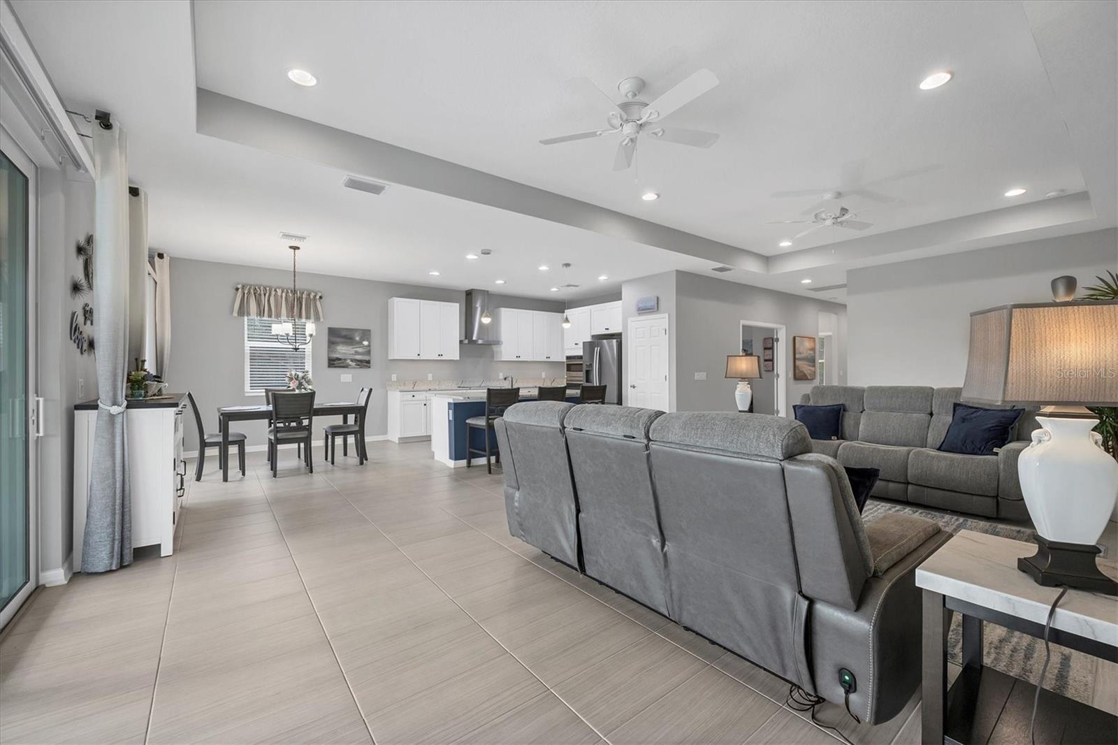 OASIS/WEST VLGS PH 1 - Residential