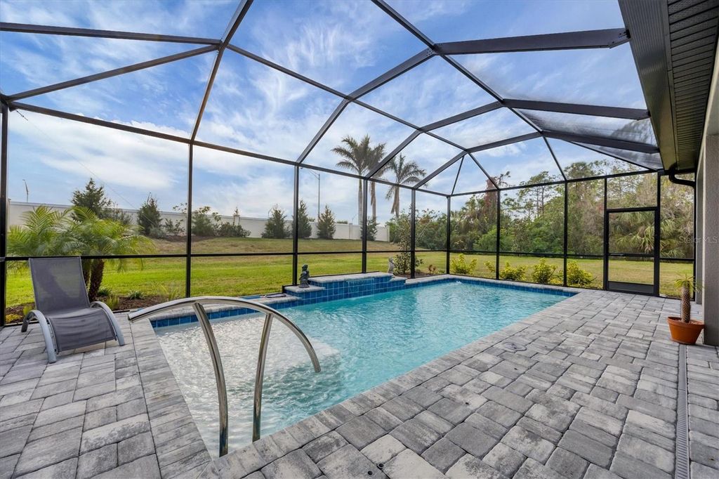Photo of 19807 Bridgetown Loop, Venice, FL 34293 (MLS # N6140733)