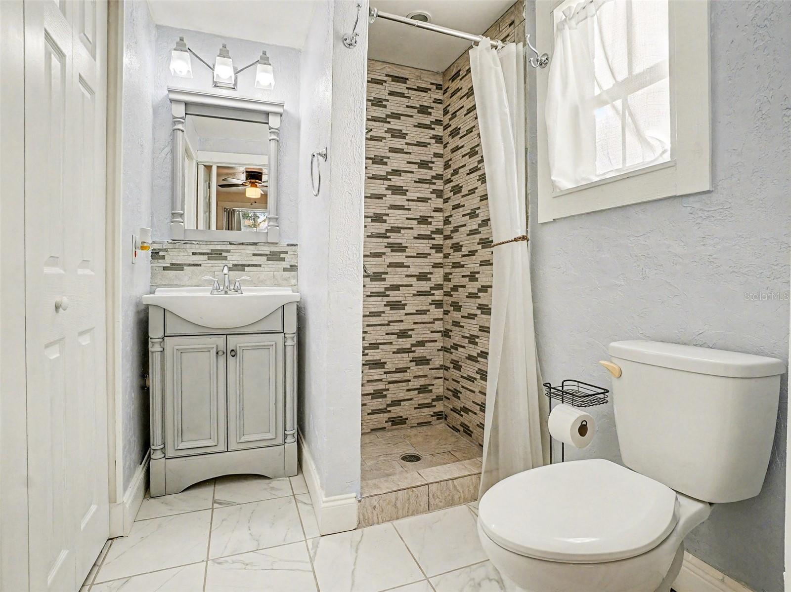 ANDERSON PARK - Residential