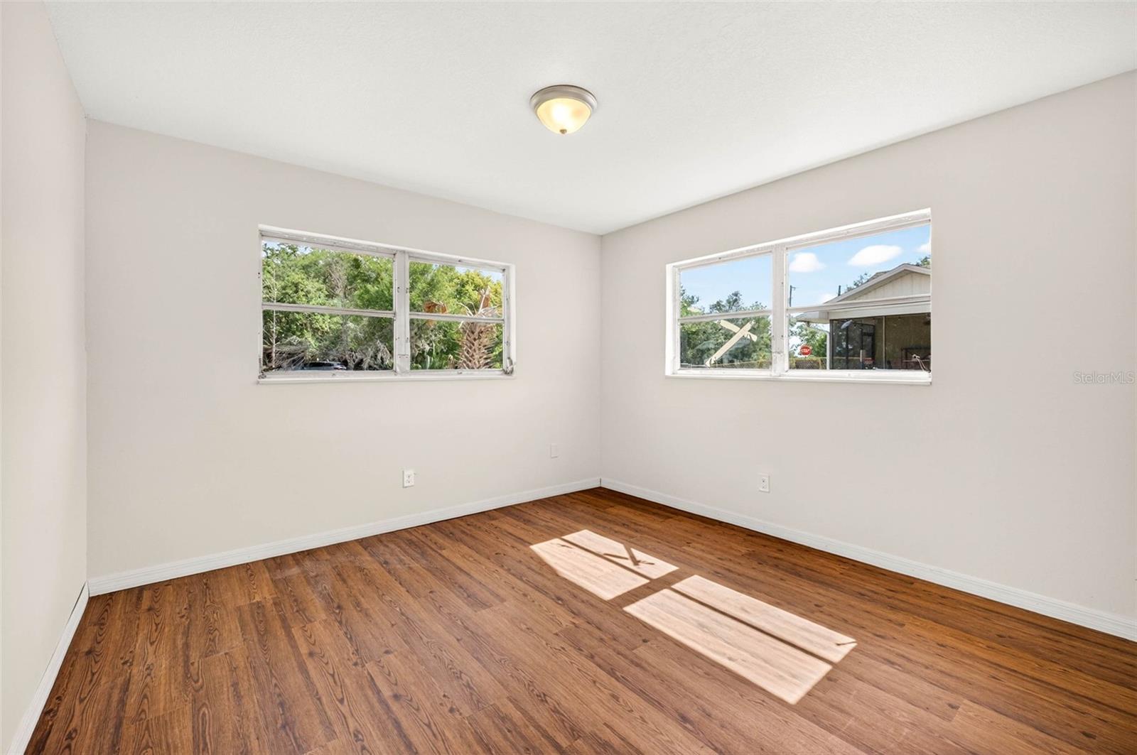 LAKEWOOD - Residential Lease