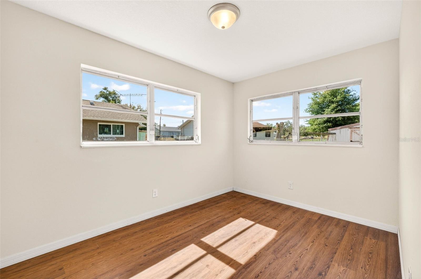 LAKEWOOD - Residential Lease