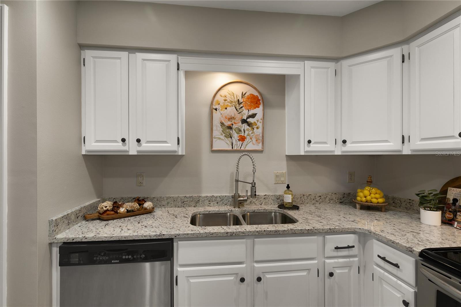 Photo 11 of 36 of 24 COVE LANE townhome