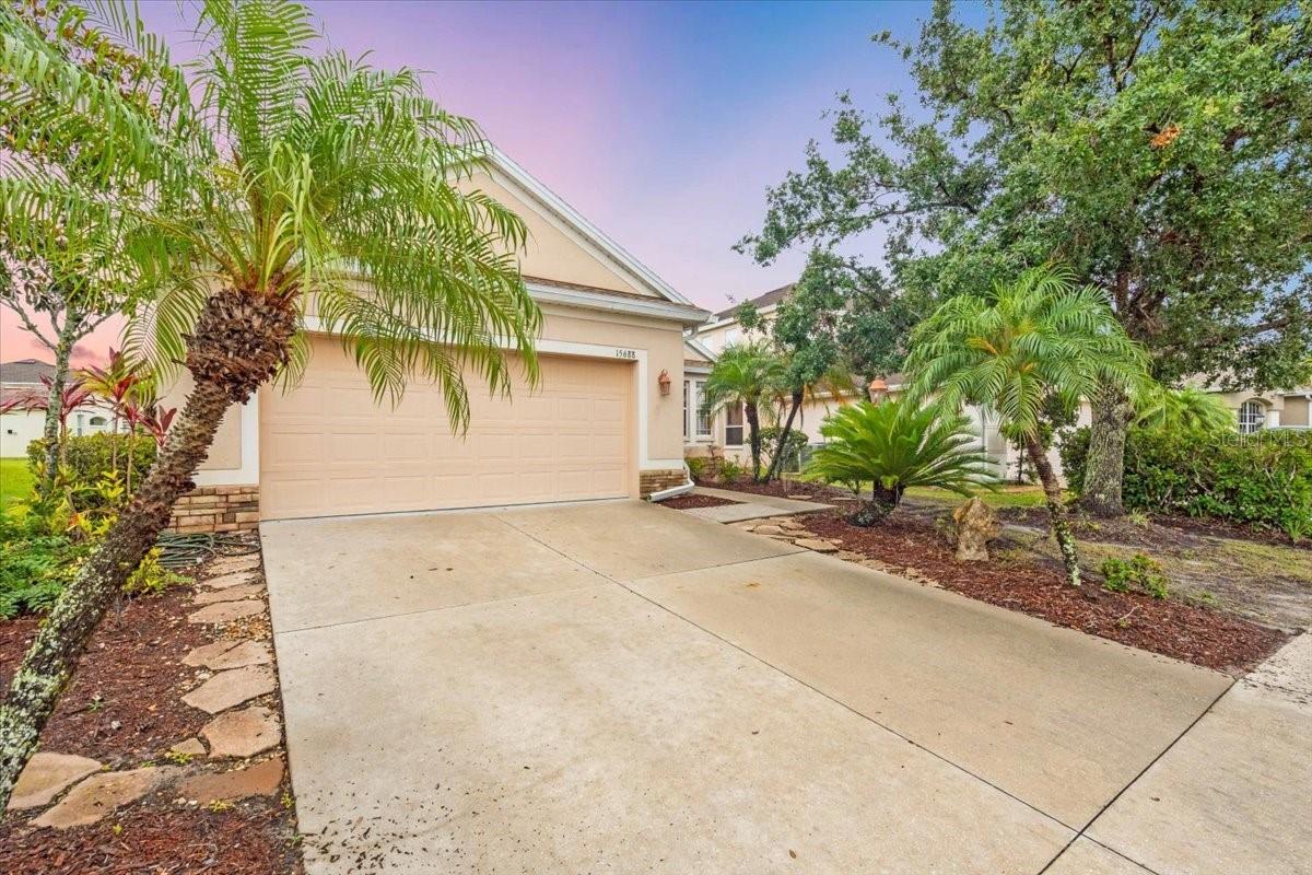 Beautiful, stunning home located at Greenbook Banks Lakewood Ranch offers a perfect blend of comfort, style, and functionality. Featuring 2 guest bedrooms and a large master suite, you’ll enjoy the luxury of a walk-in closet and a spacious en suite bath with a separate tub/shower. A versatile den adds extra space for a home office or guest room. The open-concept living area is enhanced with built-in surround sound speakers, ideal for entertainment. The kitchen is a chef’s dream, featuring granite countertops and ample storage space. Step outside to your screened-in lanai and take in breathtaking sunrise and preserve views on your oversized lot. Additional features include a 2-car garage, water softener, and a brand-new roof for peace of mind. This home located close to top-rated-schools, offers the perfect setting for anyone seeking quality and convenience.