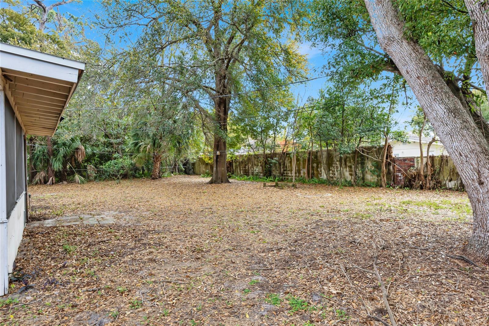 KINGSWOOD MANOR 3RD ADD - Residential