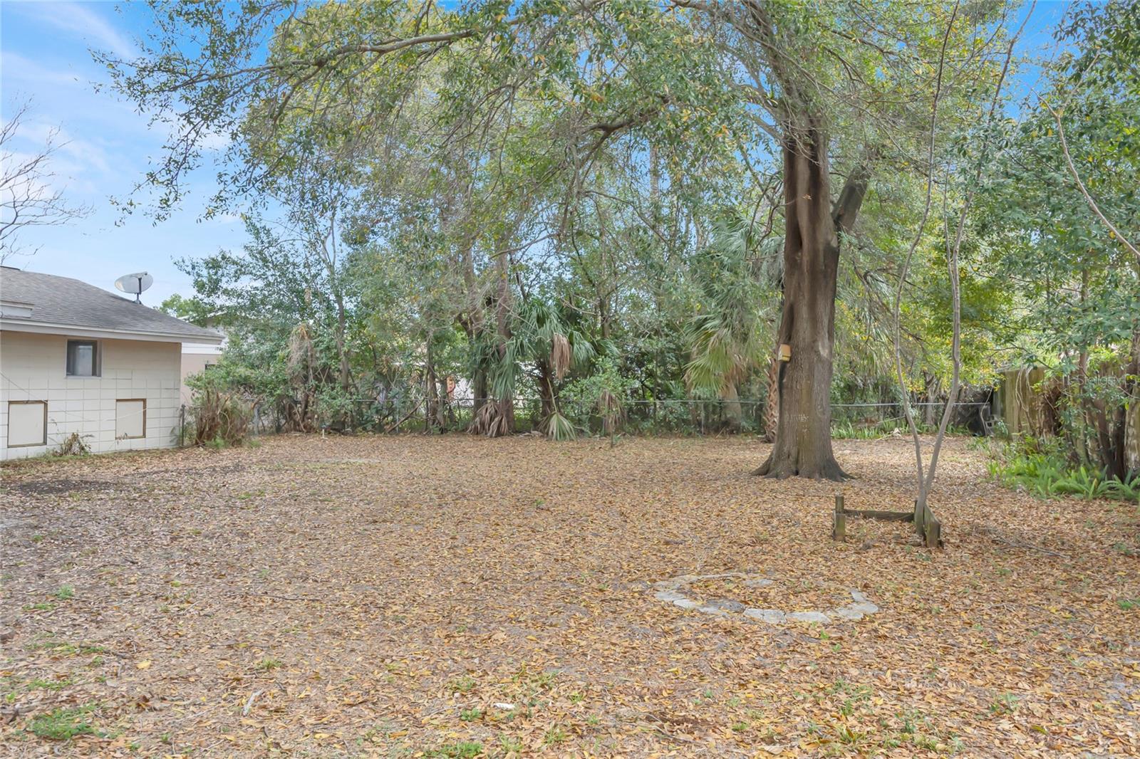 KINGSWOOD MANOR 3RD ADD - Residential