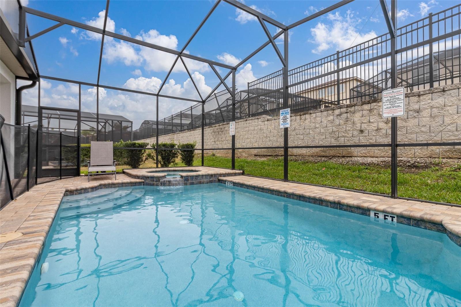 1812 SANDY PARK TRAIL