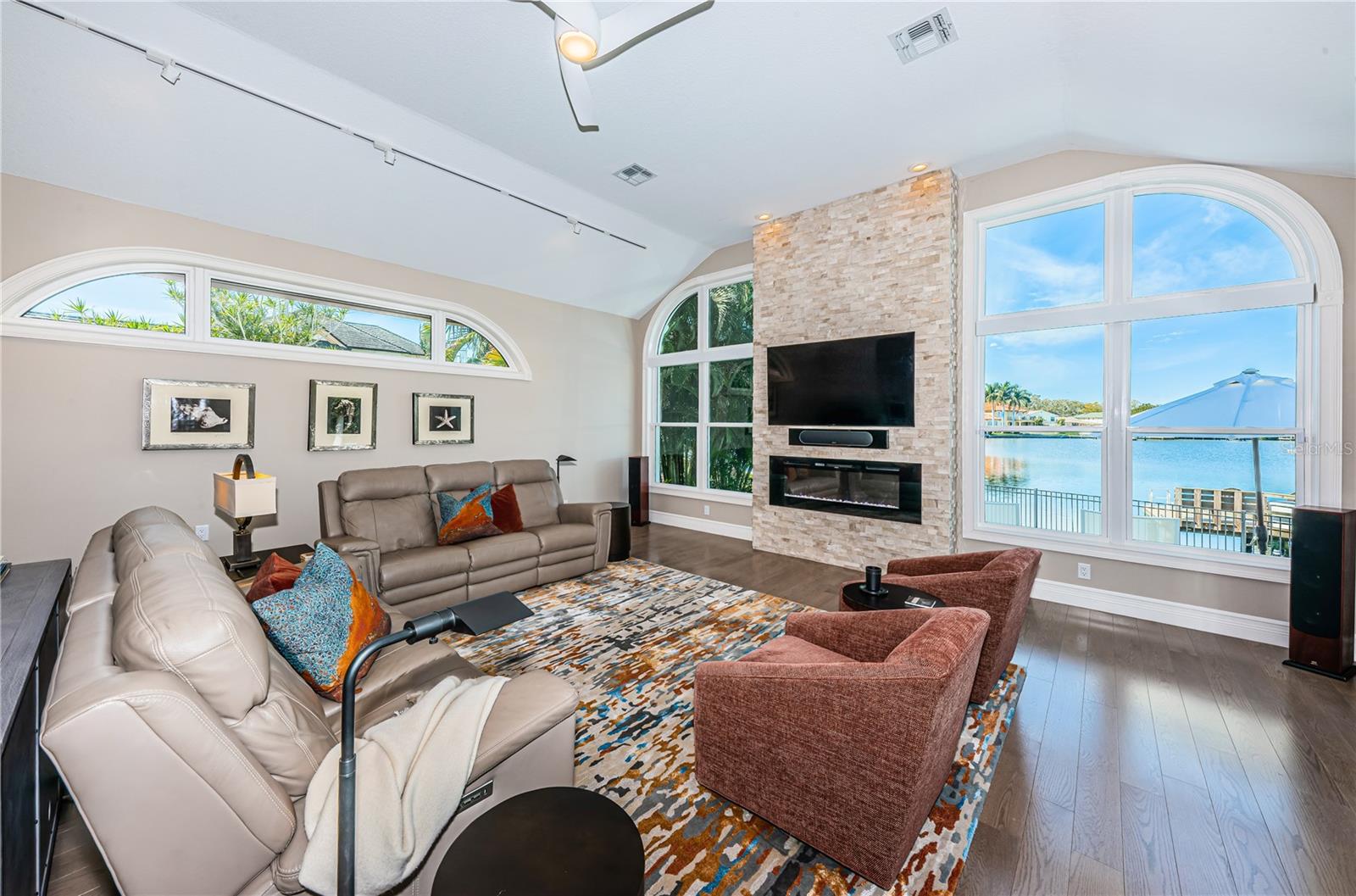 SNELL PARK ESTATES - Residential