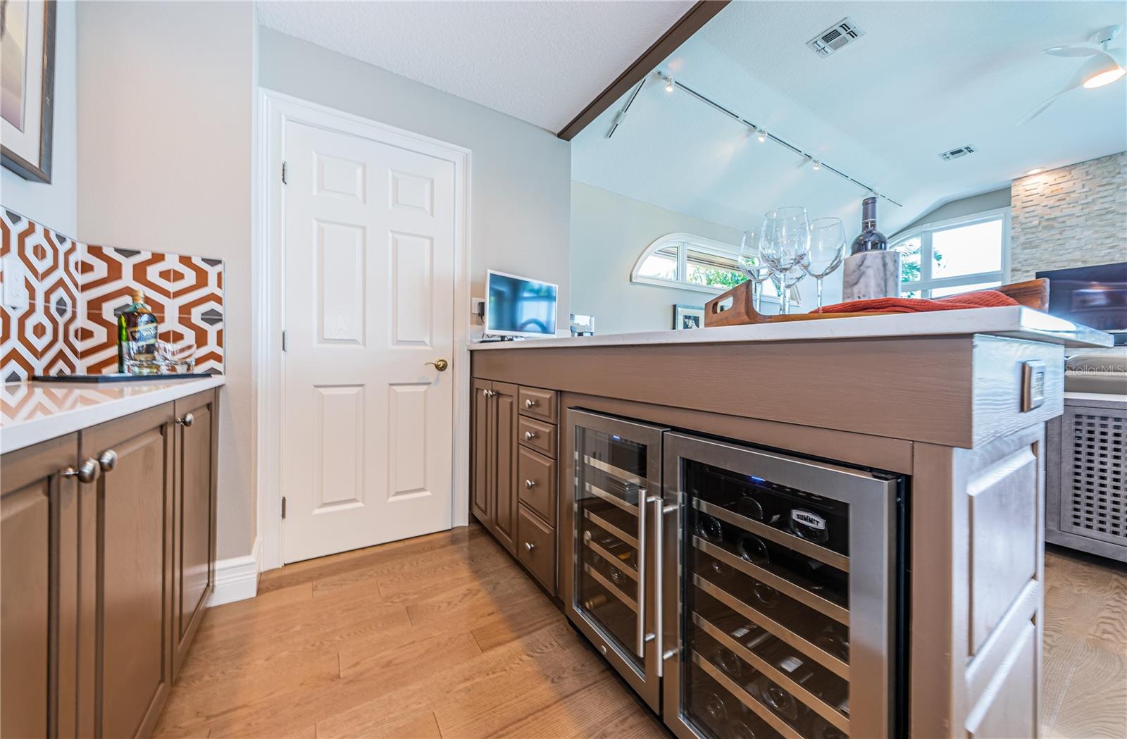 SNELL PARK ESTATES - Residential