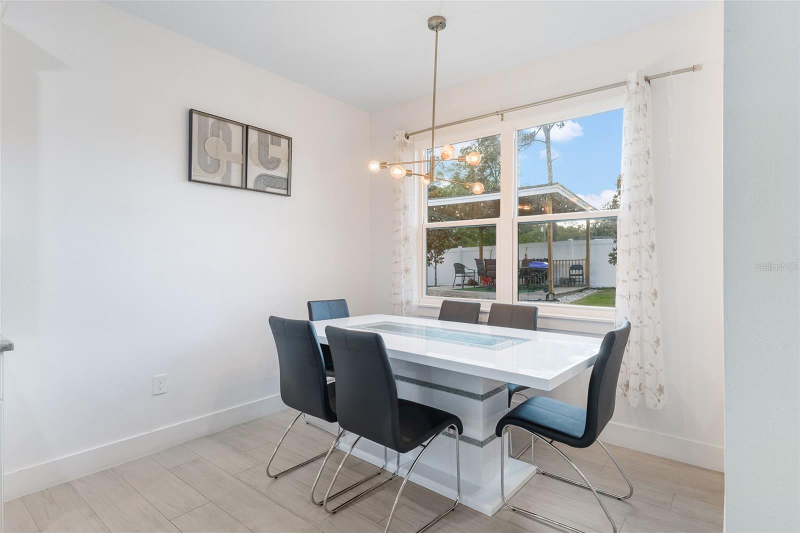 2668 COACHMAN DRIVE