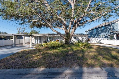 A home in TAMPA