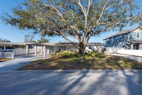 A home in TAMPA