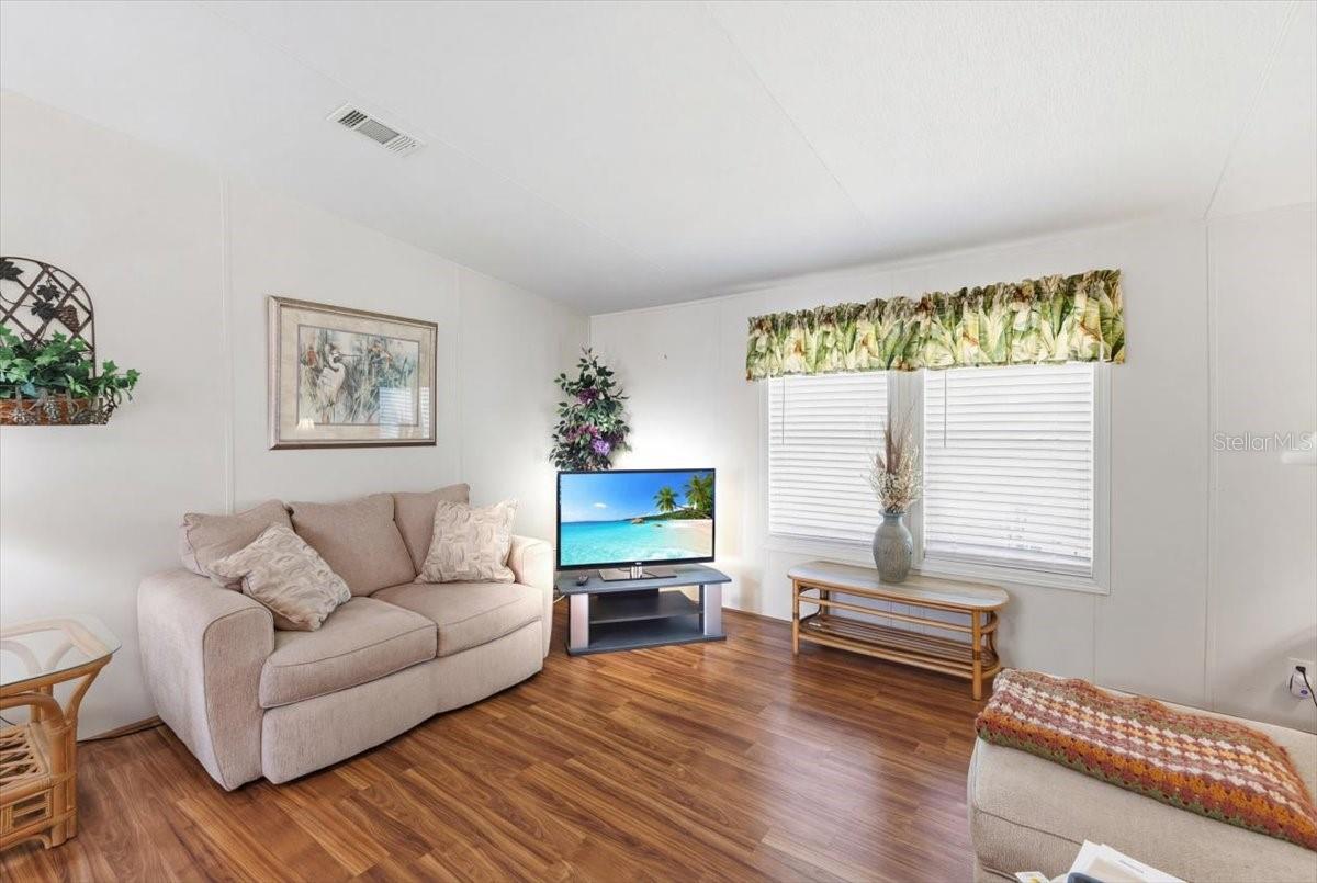 HOL MOB ESTATES 3RD ADD - Residential