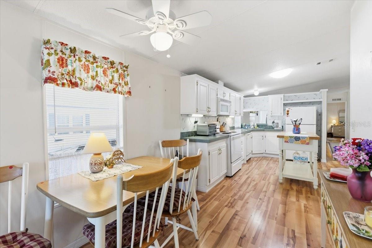 HOL MOB ESTATES 3RD ADD - Residential