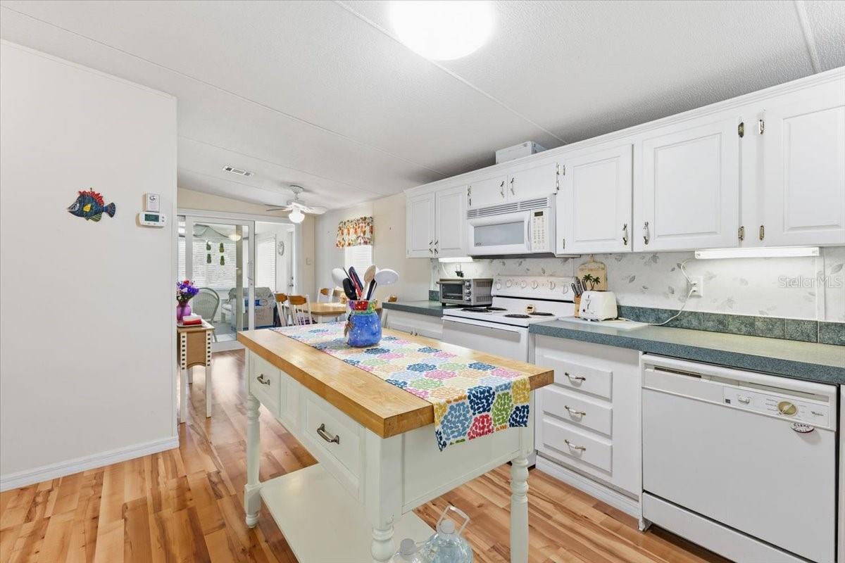 HOL MOB ESTATES 3RD ADD - Residential