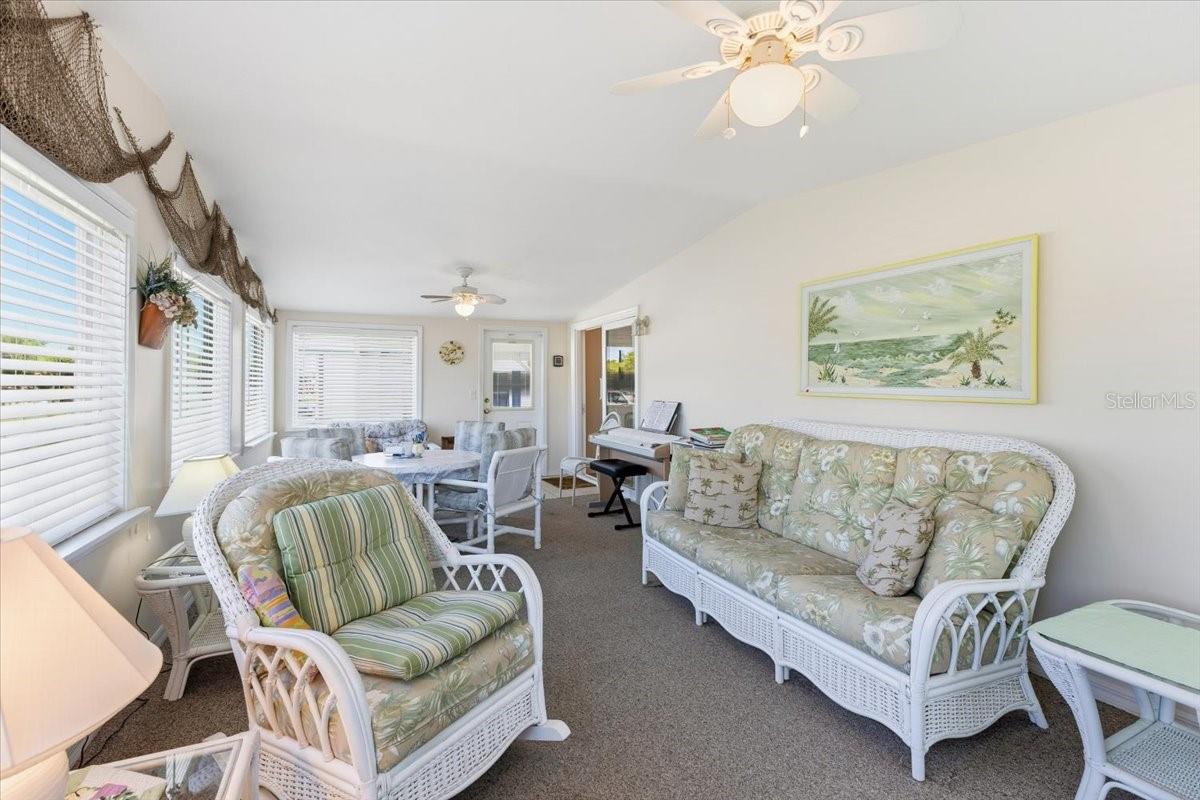 HOL MOB ESTATES 3RD ADD - Residential