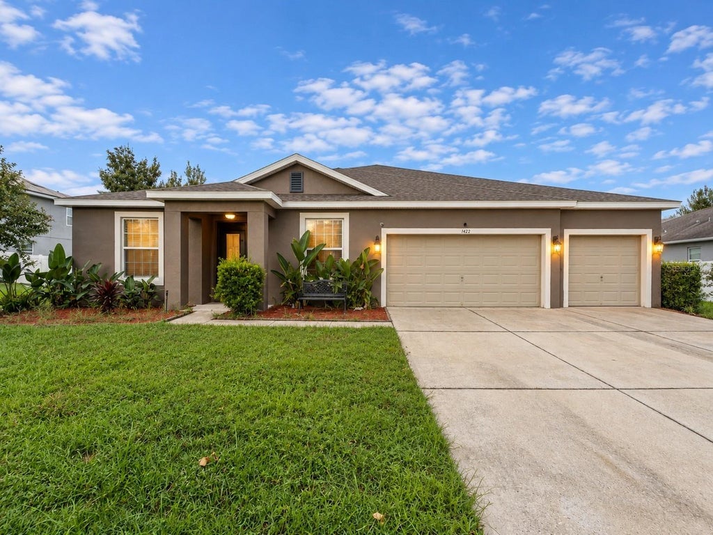 Photo of 1422 Sharon Rose Trace, Deltona, FL 32725 (MLS # TB8548290)