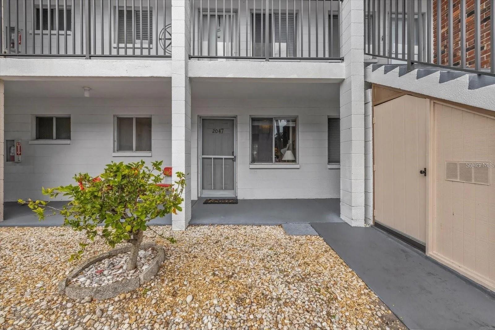 THE THIRD BAYSHORE - Residential Lease
