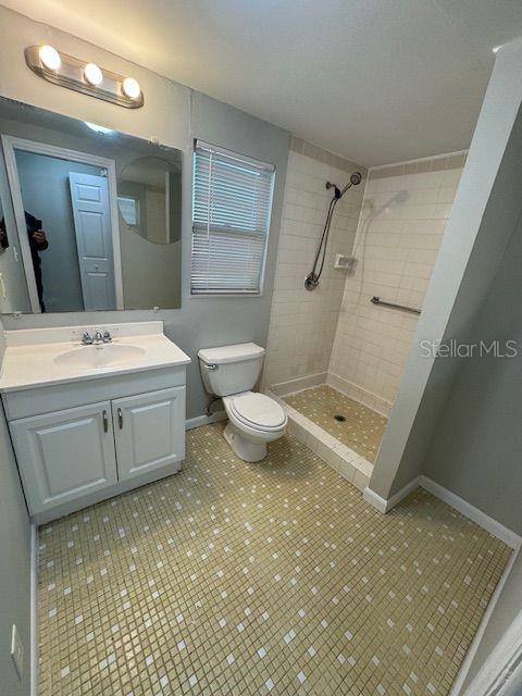 ORANGE LAKE VILLAGE - Residential Lease