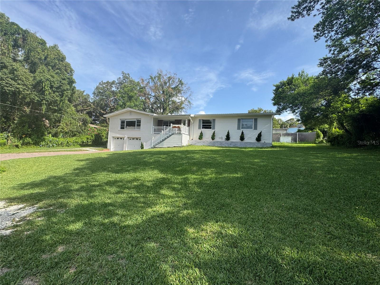 3702 MIRROR LAKE DRIVE