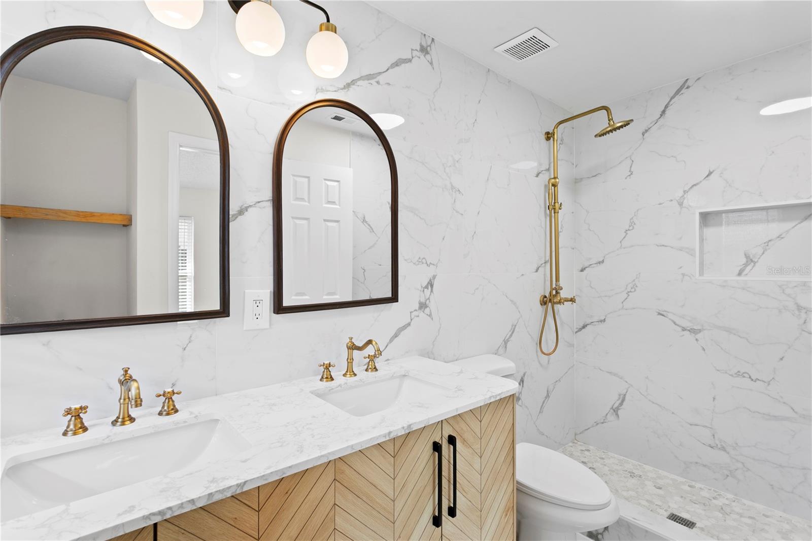 HAMPTON PARK UNIT 2 - Residential