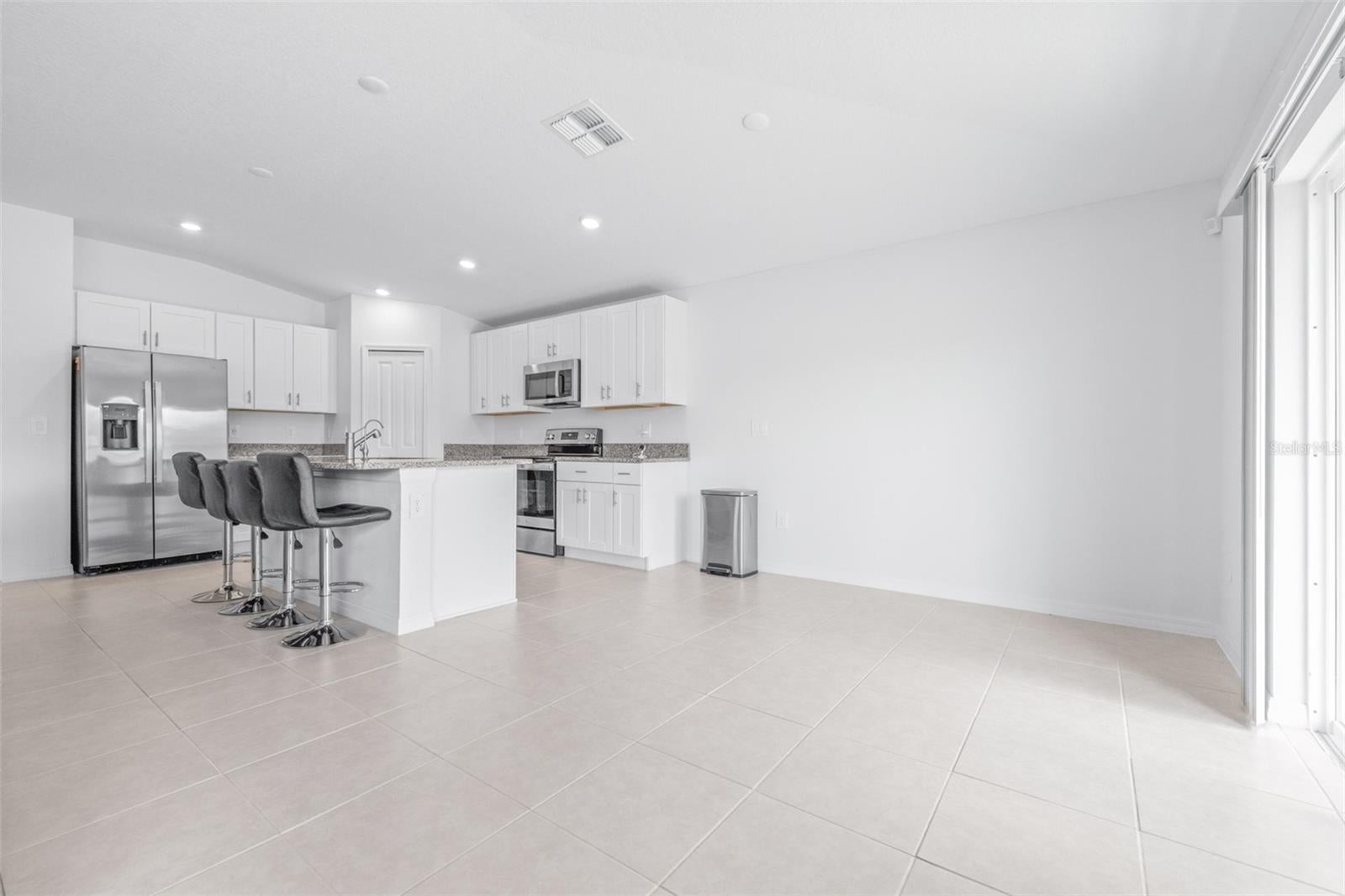 5182 FIDDLE FIG AVENUE, WIMAUMA, FL, 33598 4 5182 FIDDLE FIG AVENUE