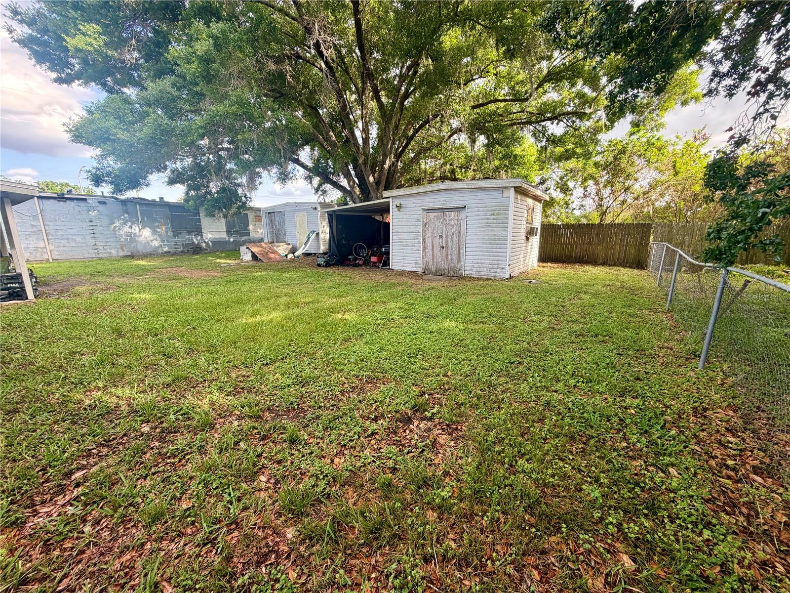 WAHNETA FARMS - Residential