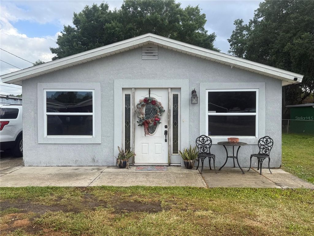 Photo of 104 Cavalier Road, Winter Haven, FL 33880 (MLS # P4938348)