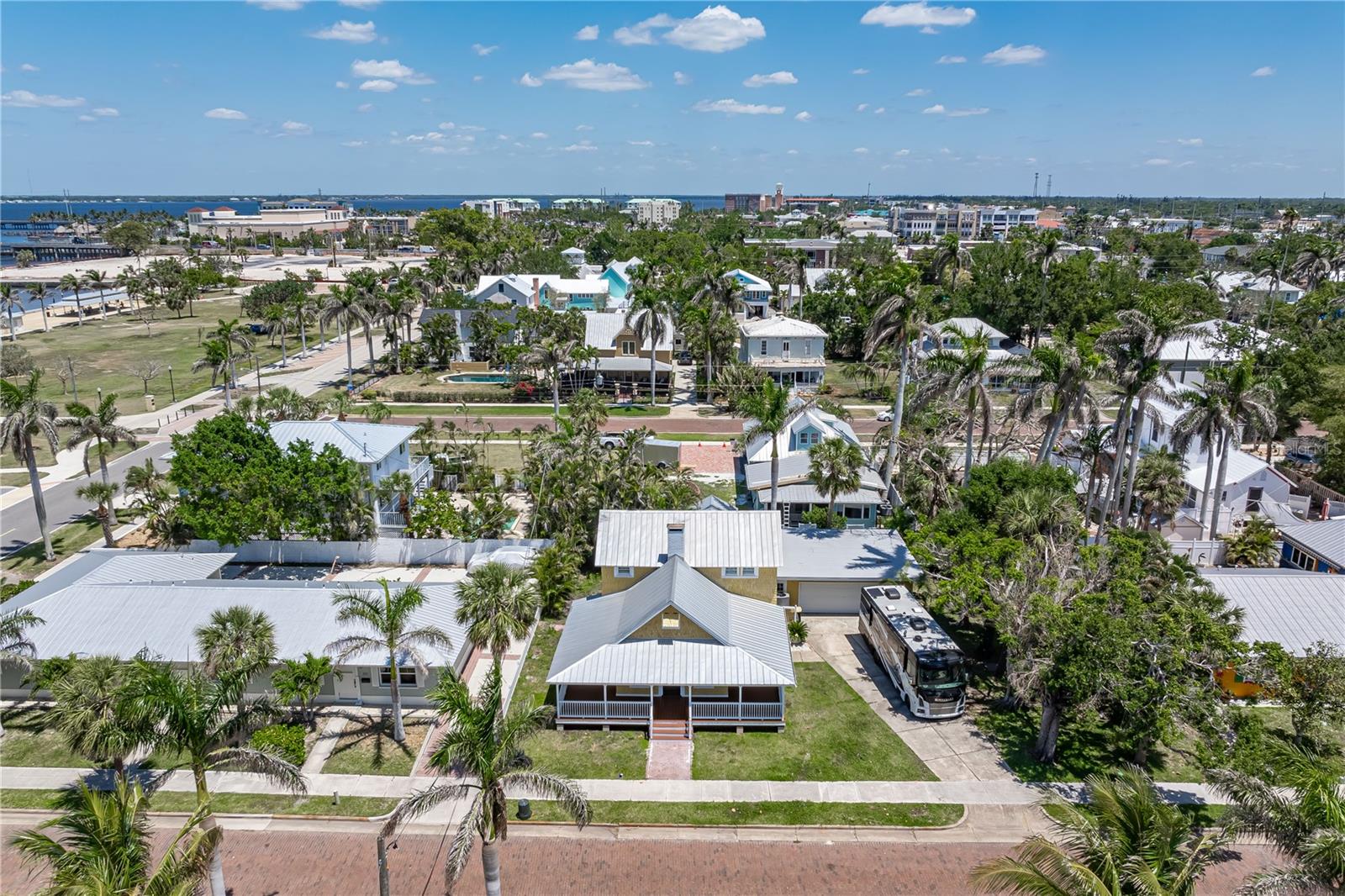 PUNTA GORDA - Residential