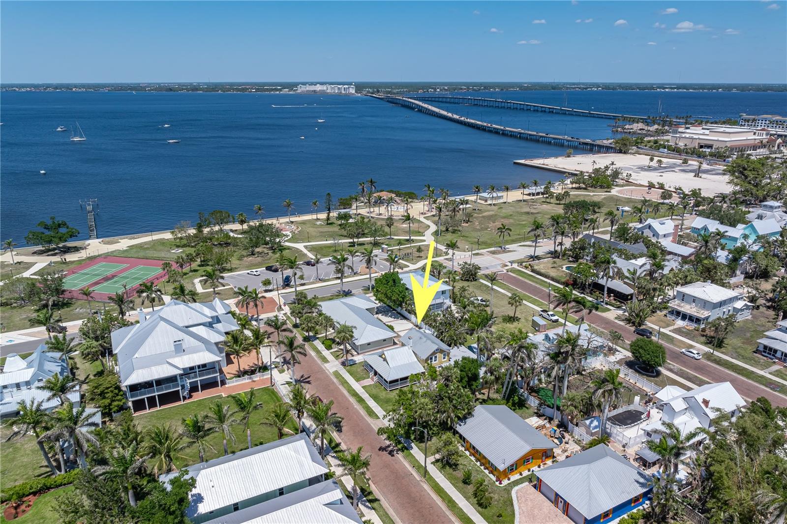 PUNTA GORDA - Residential