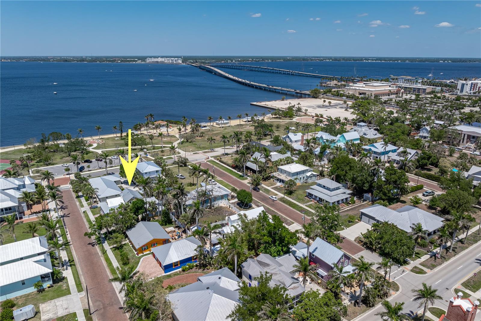 PUNTA GORDA - Residential