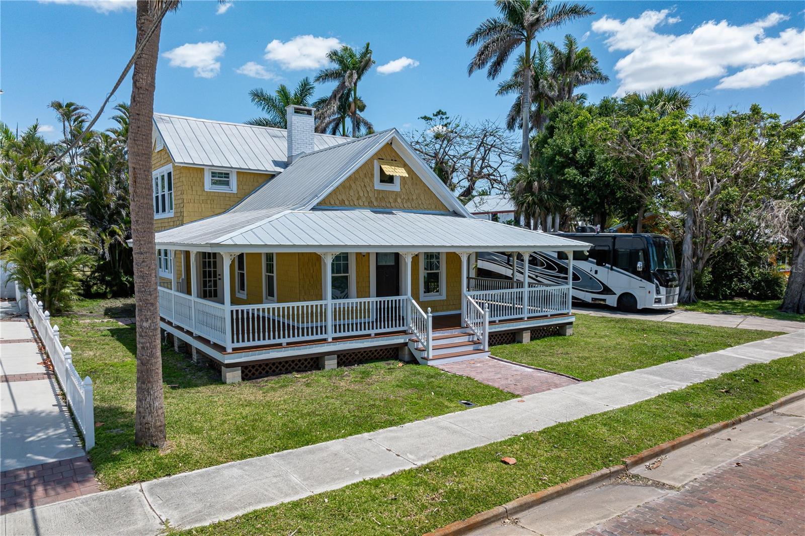 PUNTA GORDA - Residential