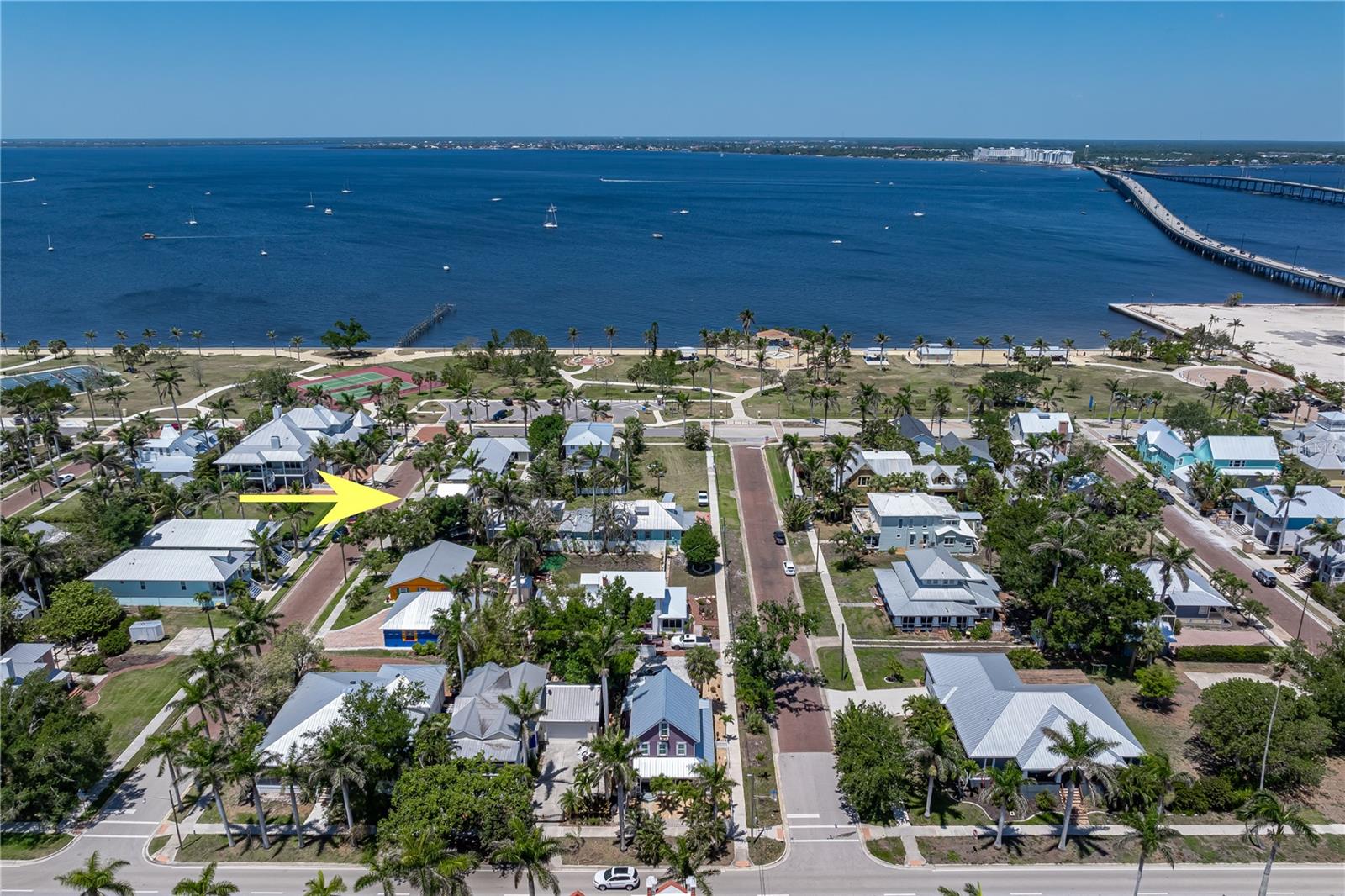PUNTA GORDA - Residential