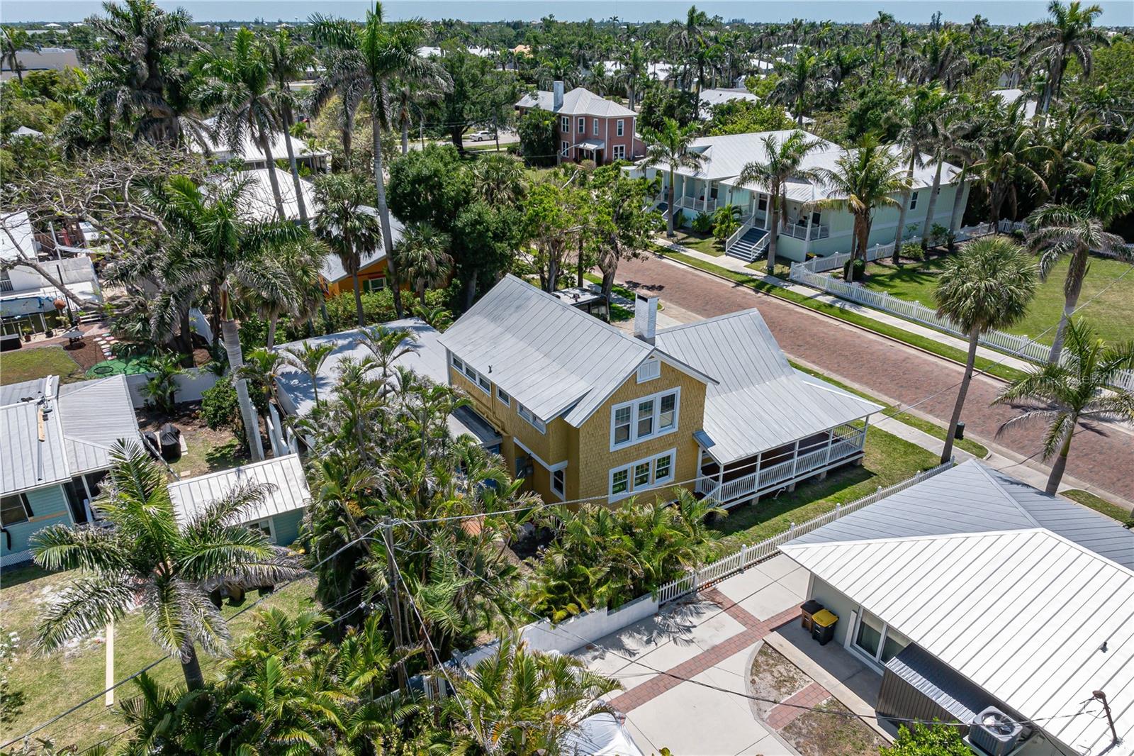 PUNTA GORDA - Residential