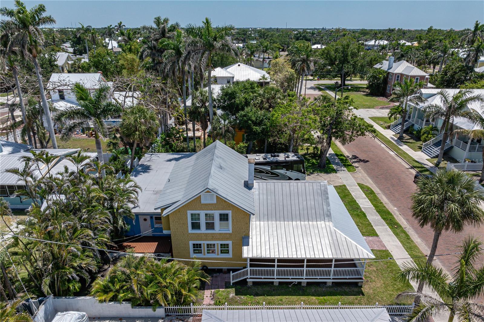 PUNTA GORDA - Residential
