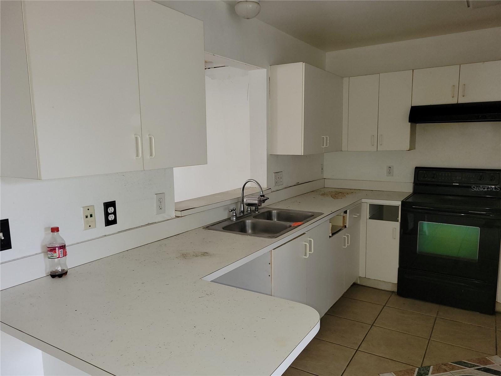 THATCHERS LANDING CONDO 03 - Residential