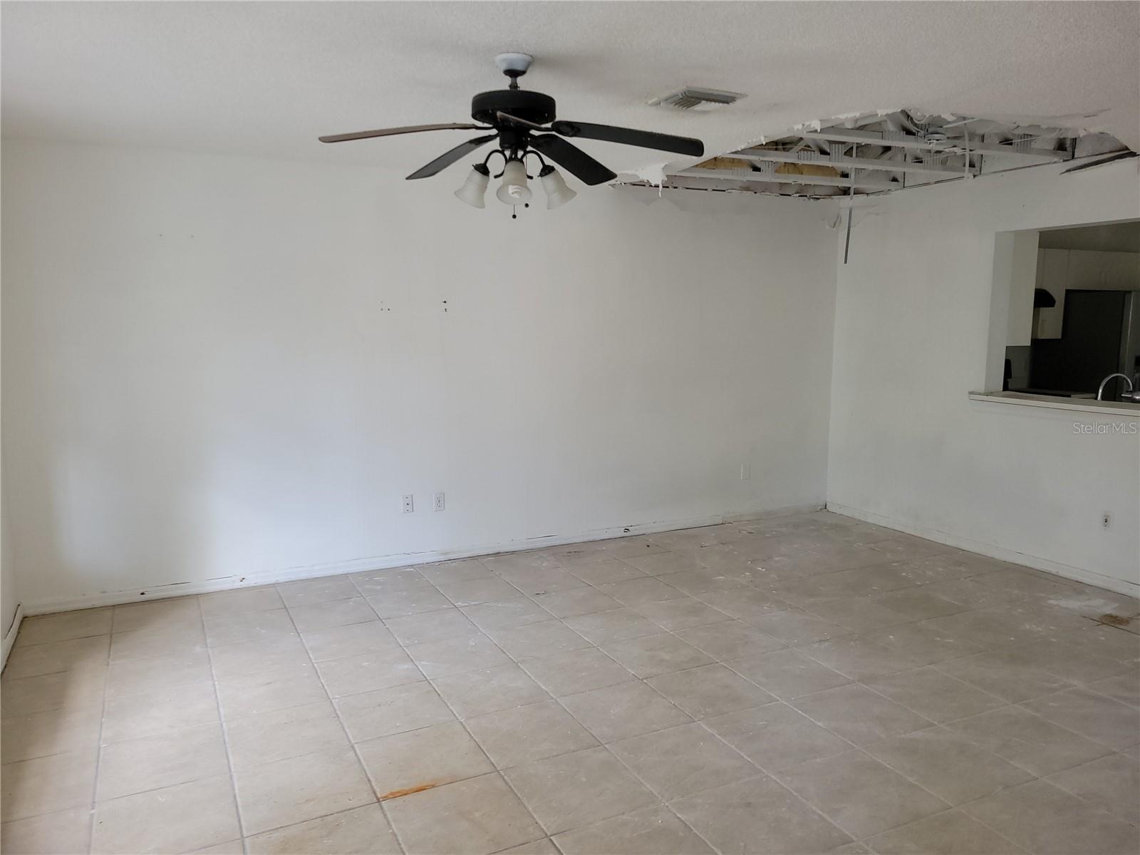 THATCHERS LANDING CONDO 03 - Residential