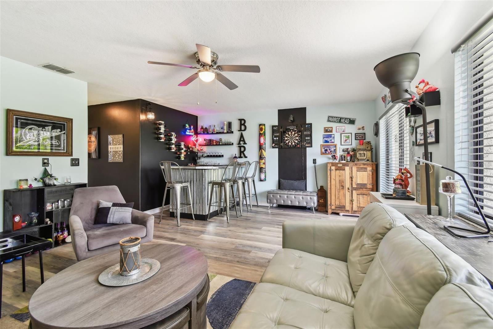 CURLEW LANDINGS - Residential