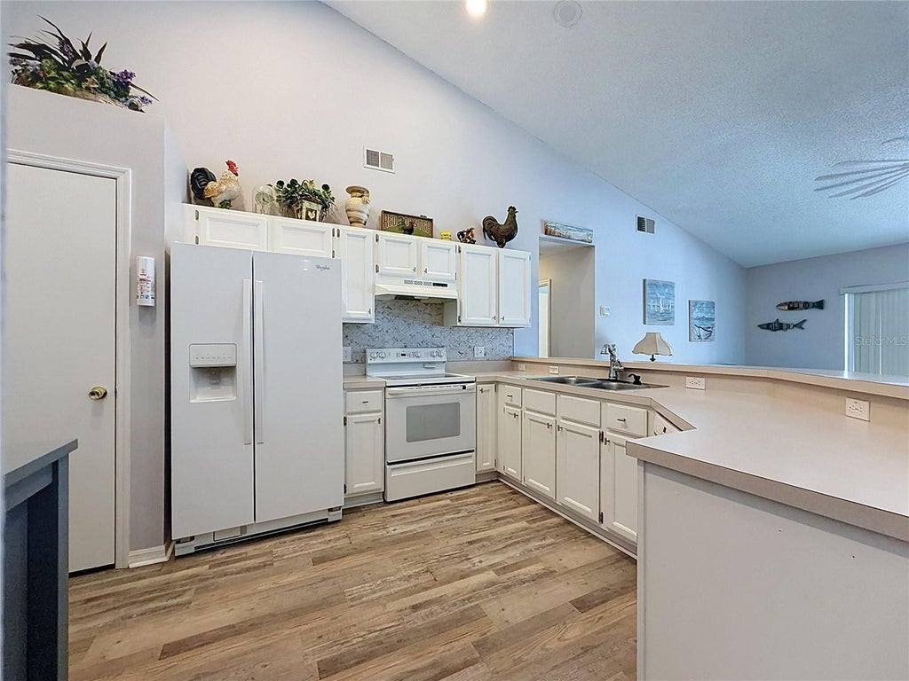 Photo of 336 California Boulevard, Davenport, FL 33897 (MLS # S5154039)