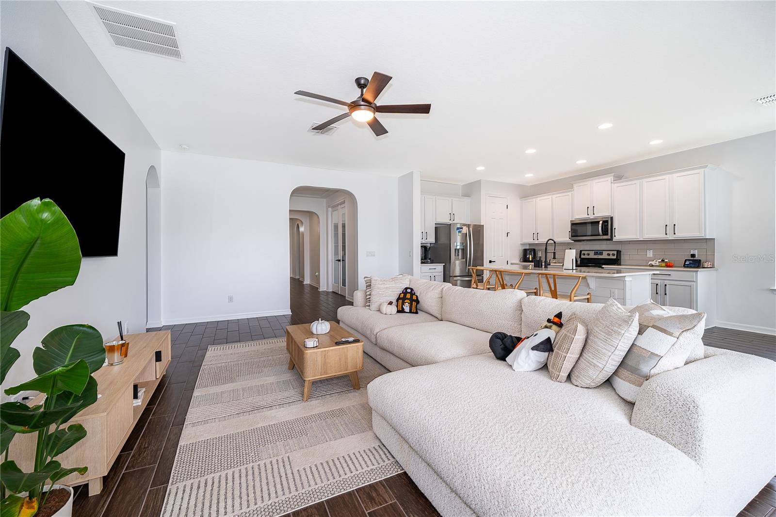 RESERVE/MINNEOLA PH 3A - Residential Lease