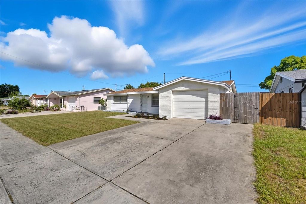 Photo of 5729 Mosaic Drive, Holiday, FL 34690 (MLS # TB8436264)