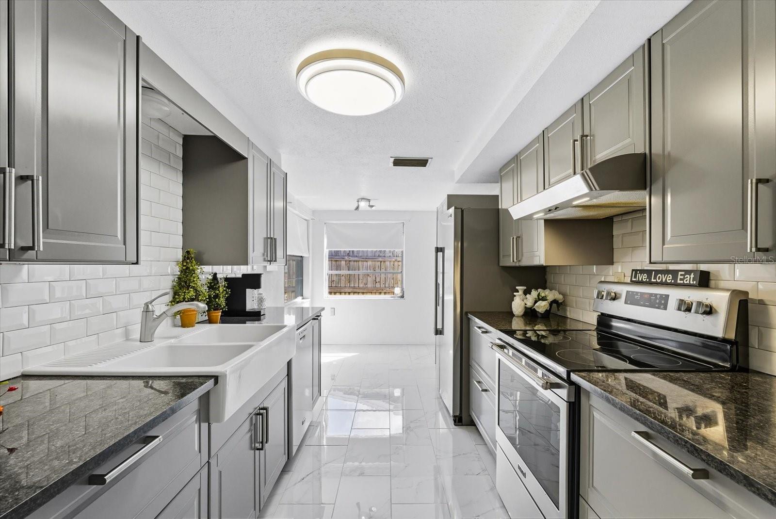 FOREST HILLS - Residential
