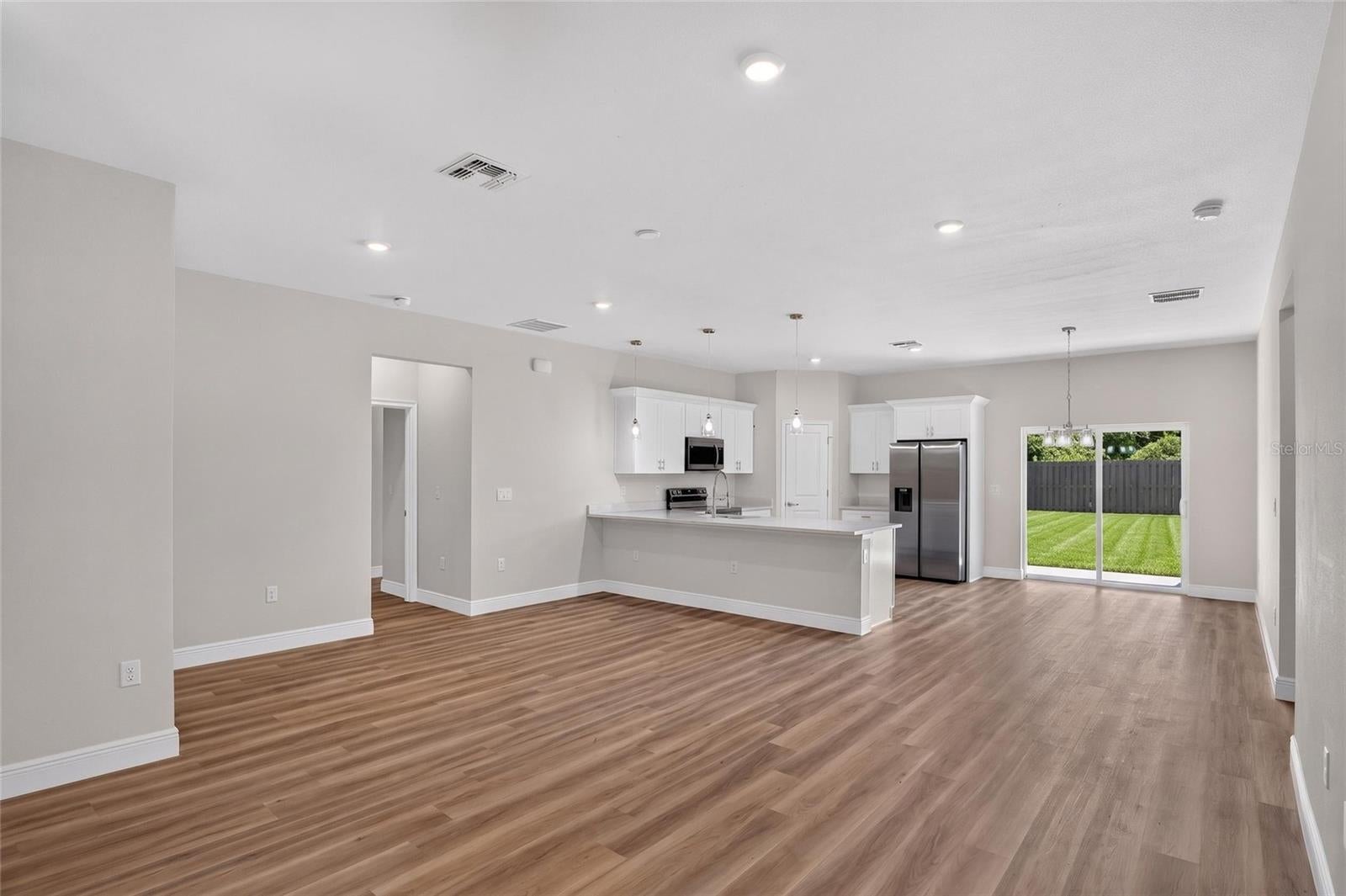 16878 SW 40TH CIRCLE