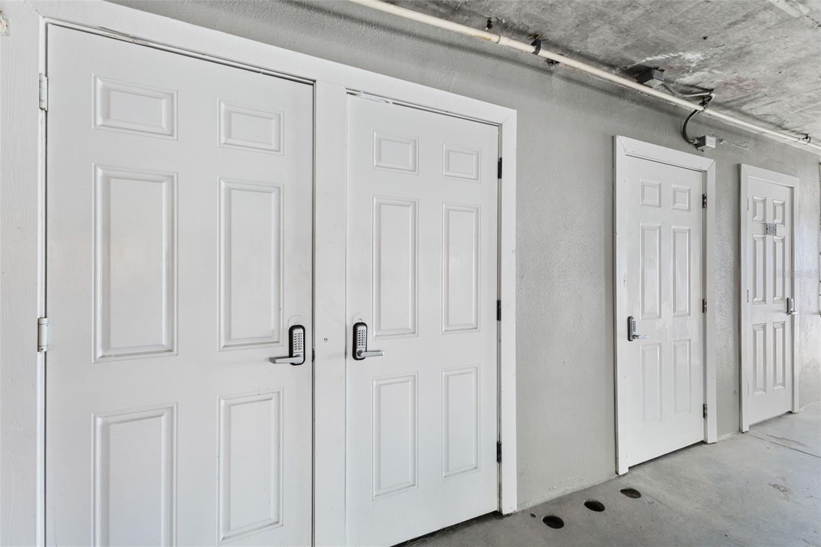 MARINERS LIGHT CONDO - Residential