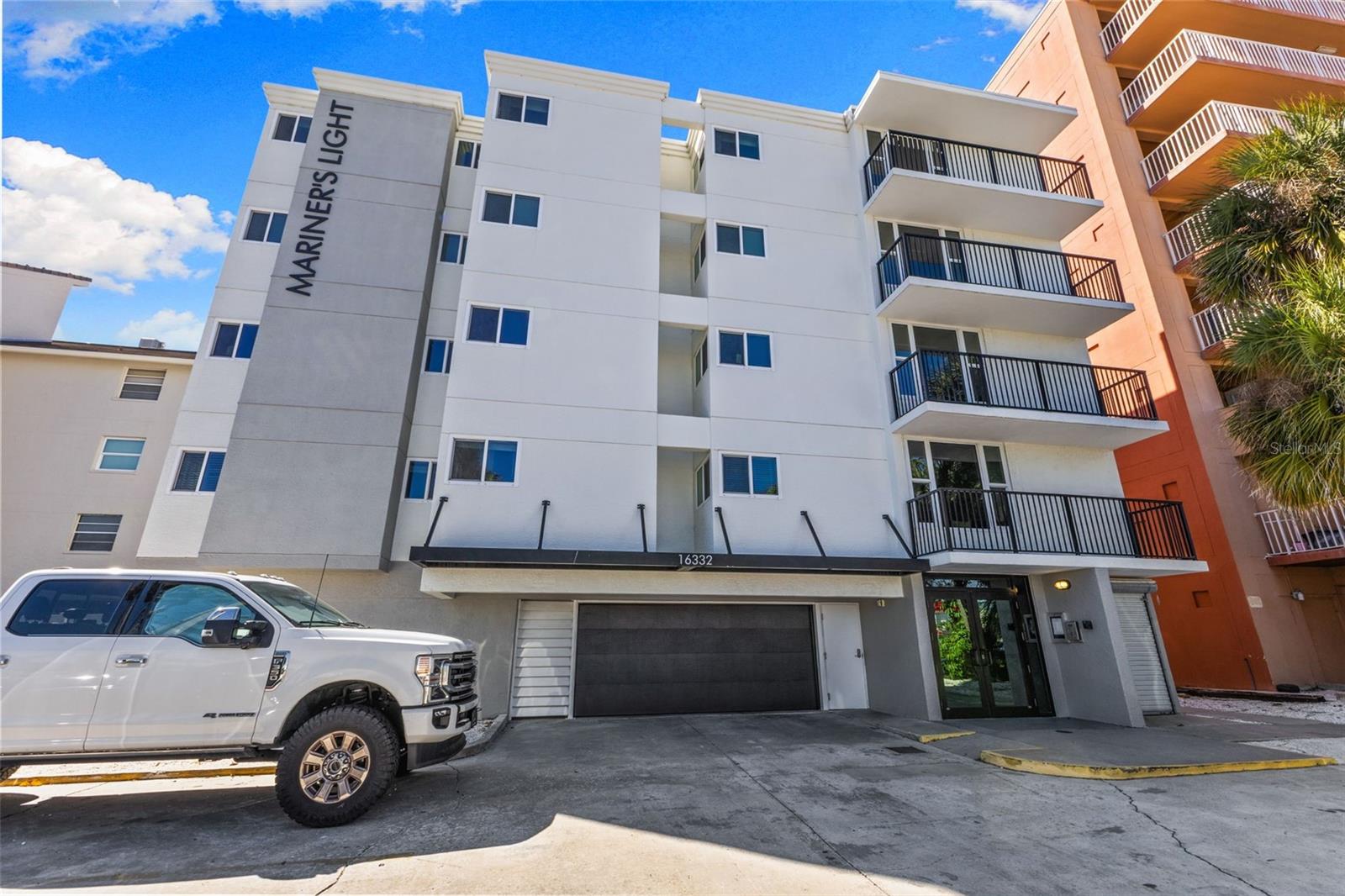 MARINERS LIGHT CONDO - Residential