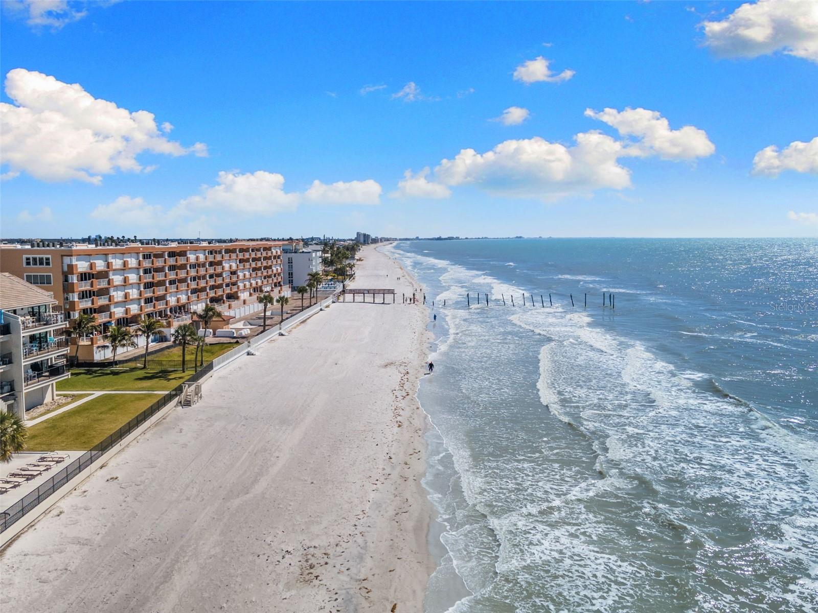 MARINERS LIGHT CONDO - Residential