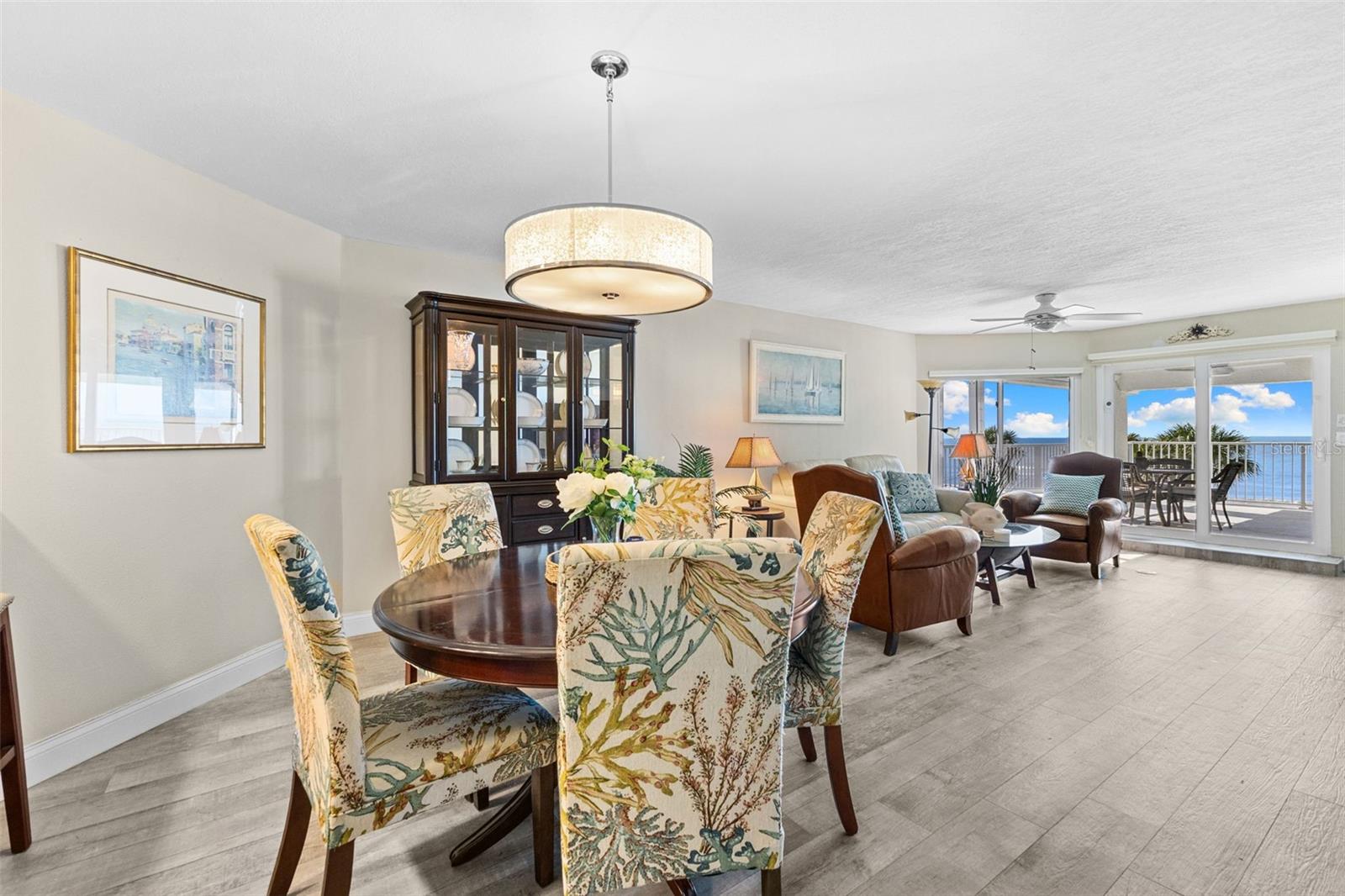 MARINERS LIGHT CONDO - Residential