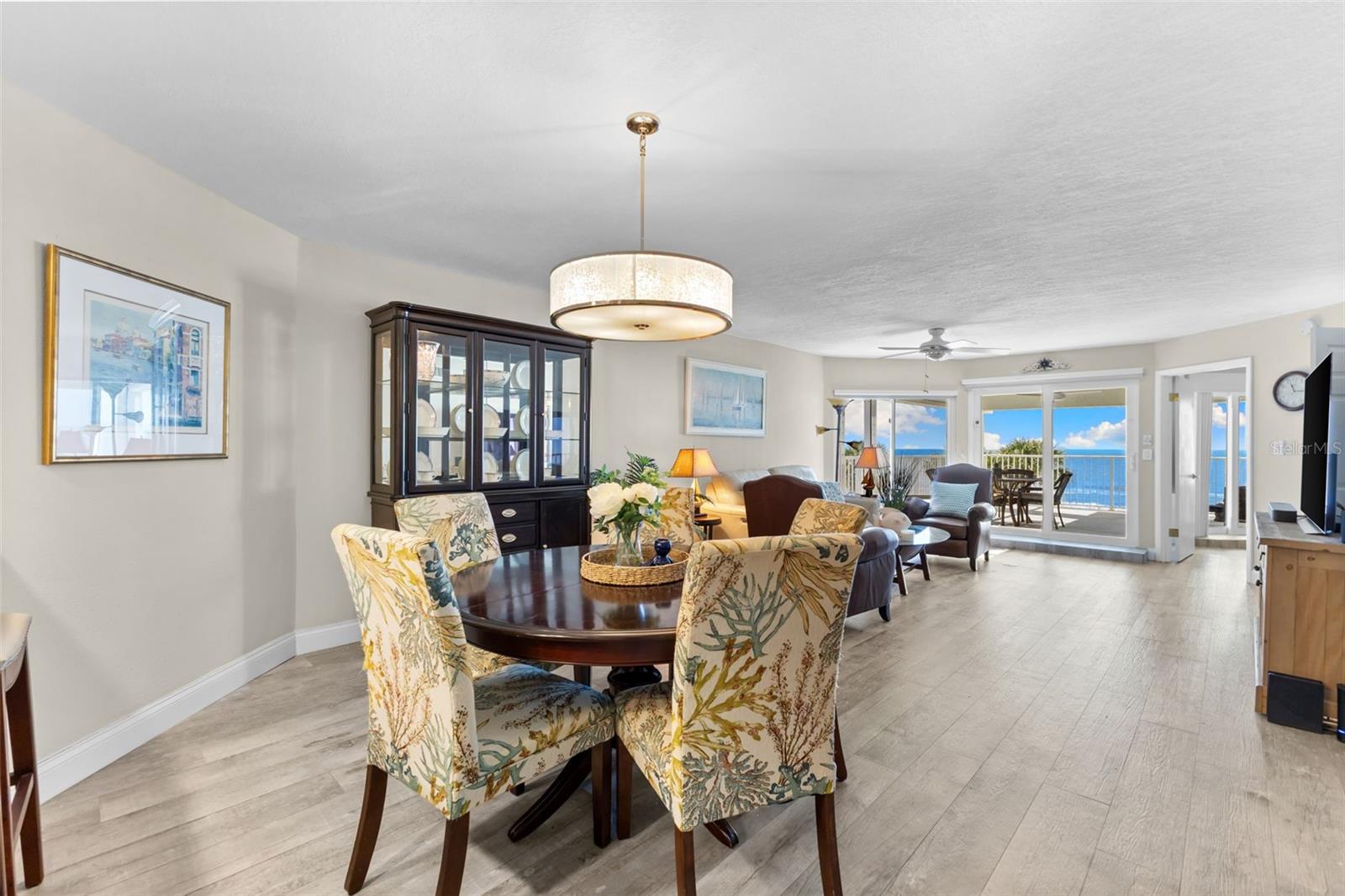 MARINERS LIGHT CONDO - Residential