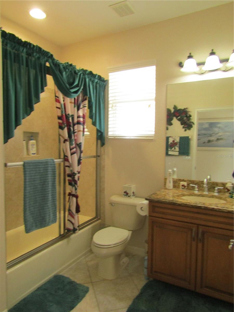 VENETIAN GOLF & RIVER CLUB PH 04A - Residential Lease