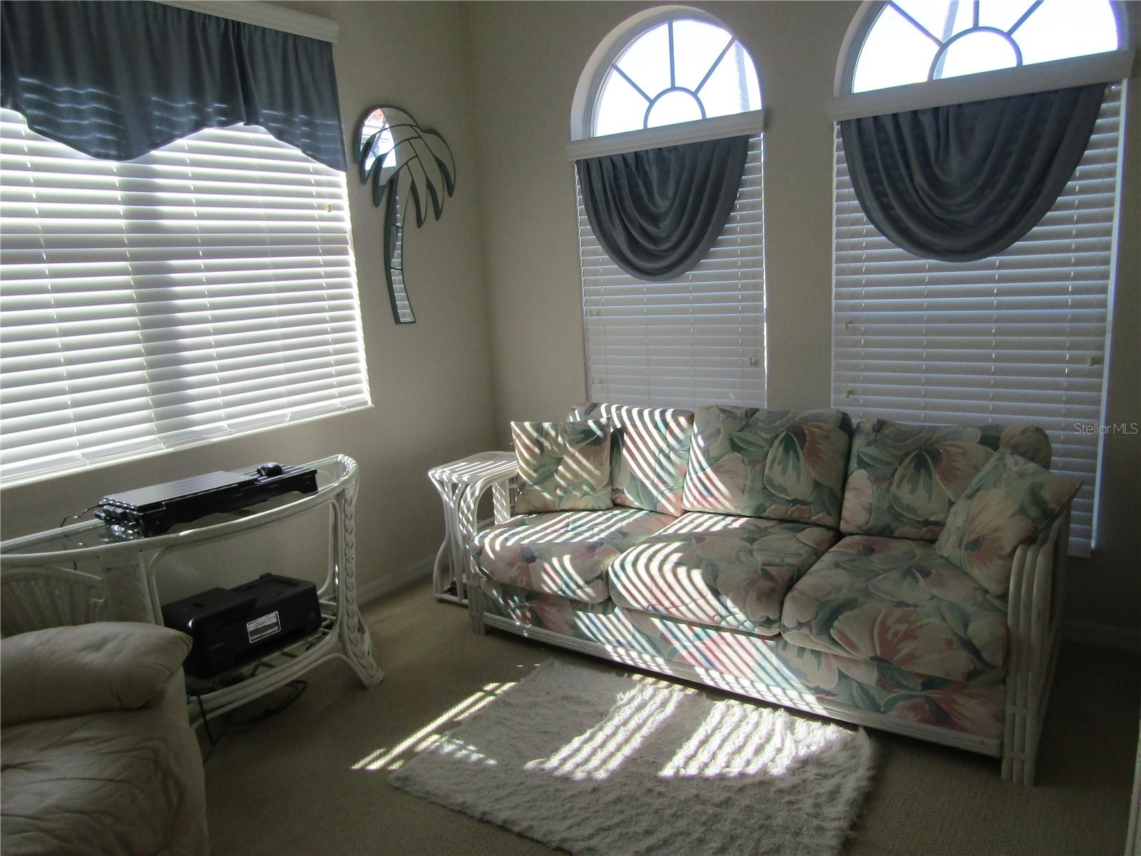 VENETIAN GOLF & RIVER CLUB PH 04A - Residential Lease